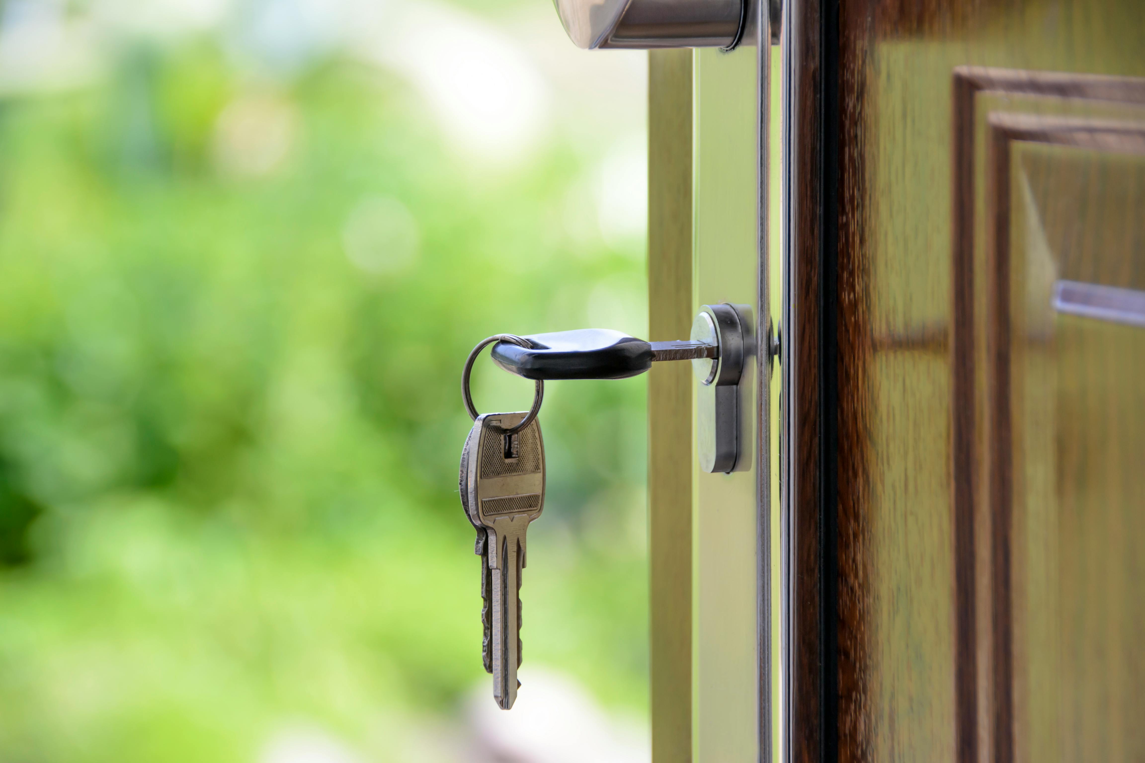 Absentee Owners are Easy Targets for Fraud